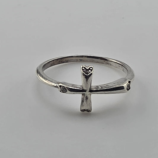 925 Sterling Silver Cross Ring Size 8 Clear Stones Dainty Religious Hearts Band