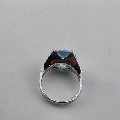 Silver Tone Ring Large Blue Stone Statement Size 5 Fashion Jewelry