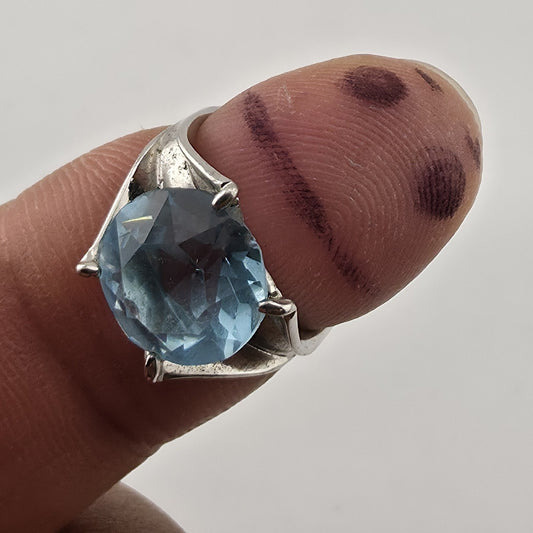 Silver Tone Ring Large Blue Stone Statement Size 5 Fashion Jewelry