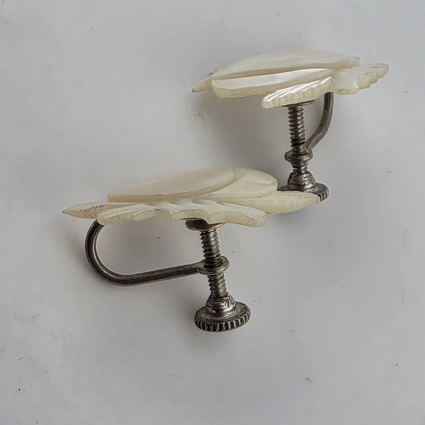 Vintage Sterling Silver Mother Of Pearl Screw Back Earrings Floral Leaf Shell