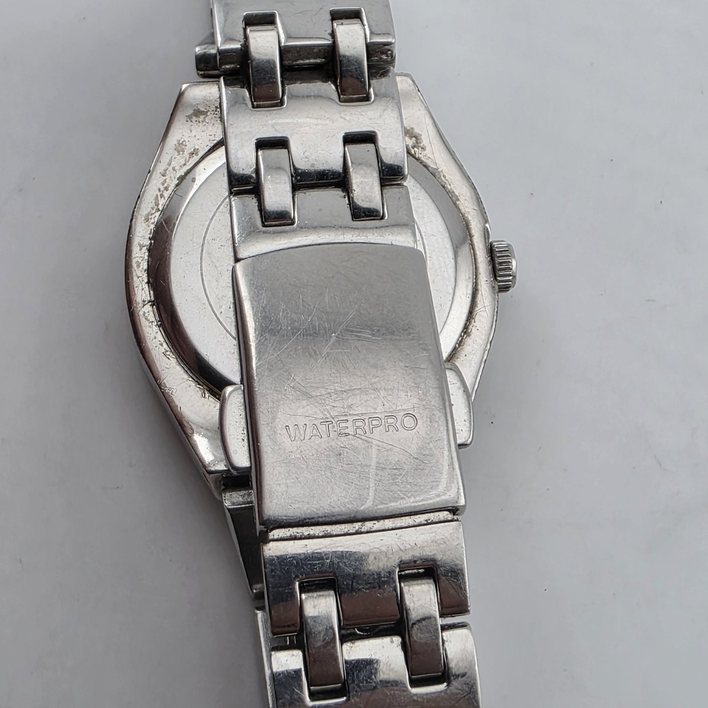 GUESS Women's Stainless Steel Silver Black Dial 27mm Watch U85004L1 6"