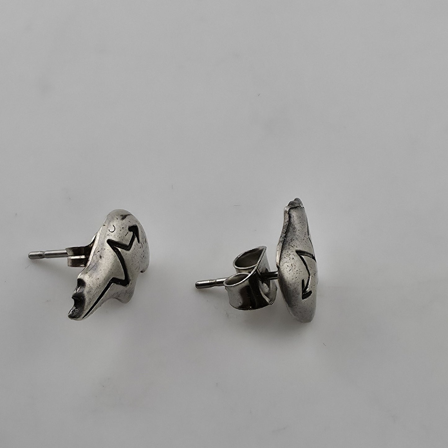 Vintage 925 Sterling Silver Bear Stud Earrings Southwest Native Animal Totem