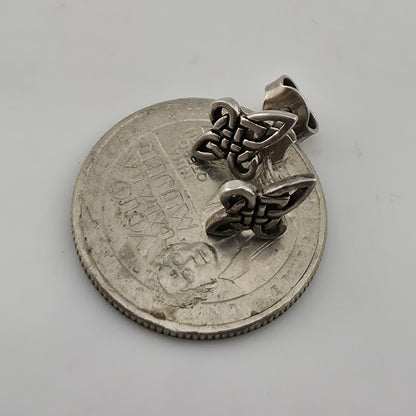 Vintage 925 Sterling Silver Celtic Knot Stud Earrings Irish Openwork PSCO