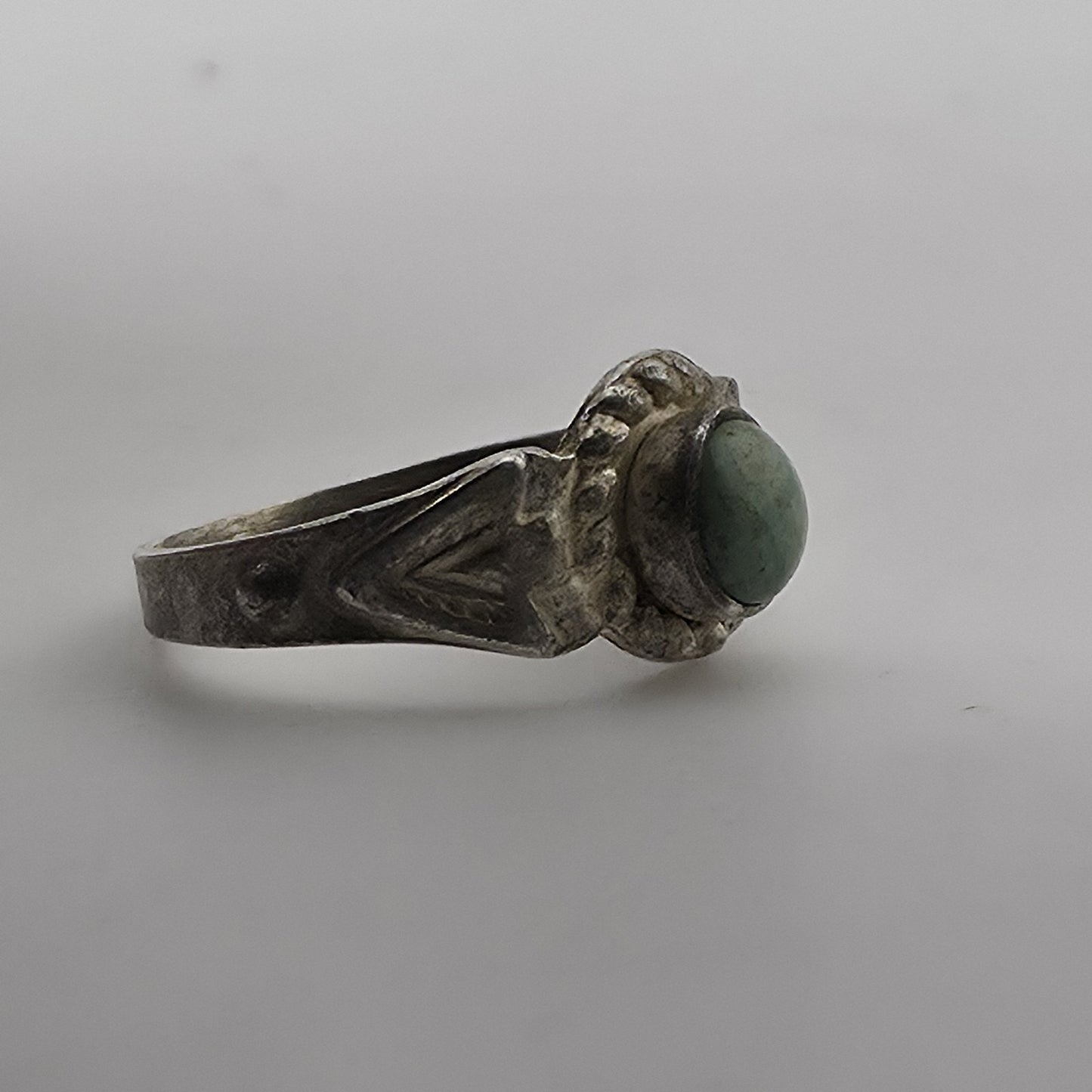 Vintage Mid Century Sterling Silver Turquoise Baby Ring Size 2.75 Petite Pinky