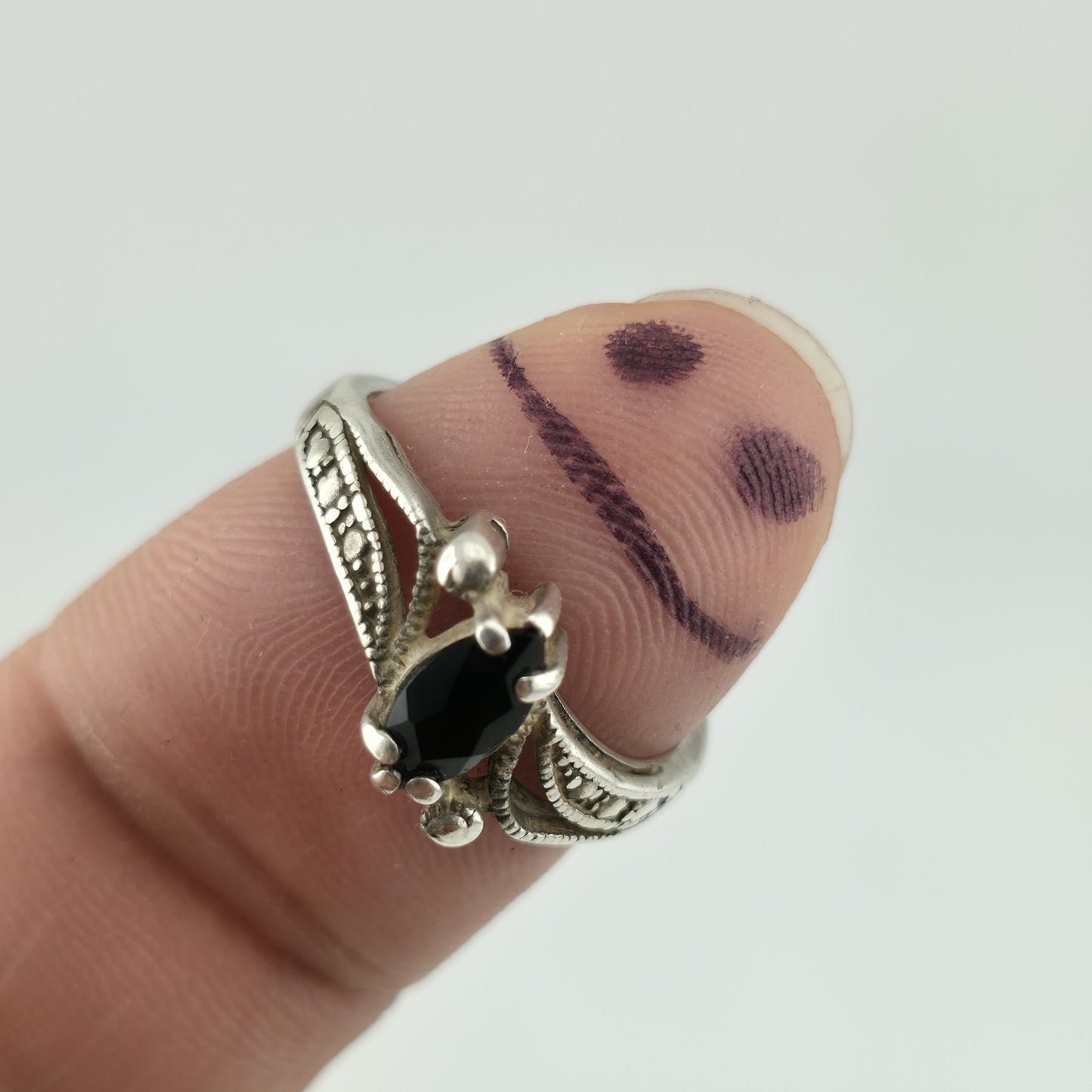 Vintage Avon Sterling Silver 925 Black Stone Ring Marquise Size 7.25