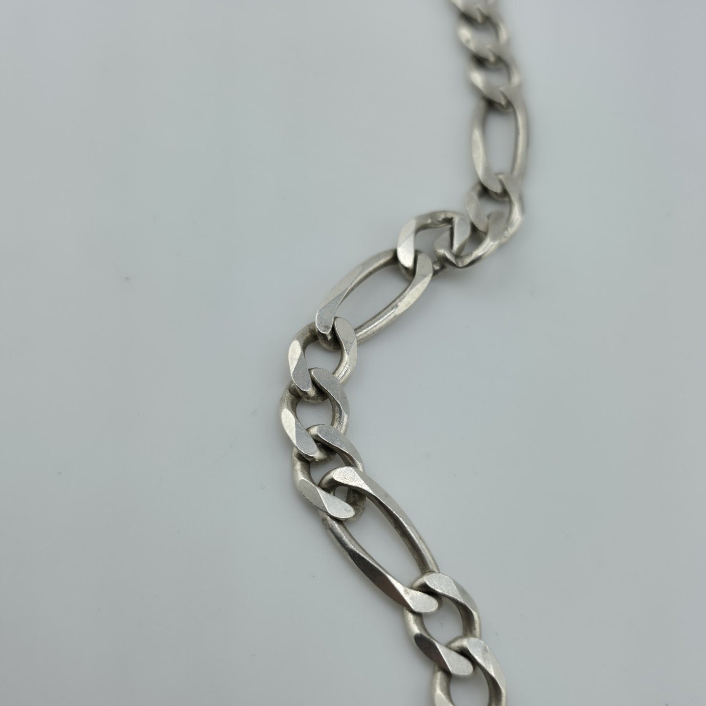 Sterling Silver Figaro Link Chain Necklace 52.9g 26 inches Italy 925 Vintage