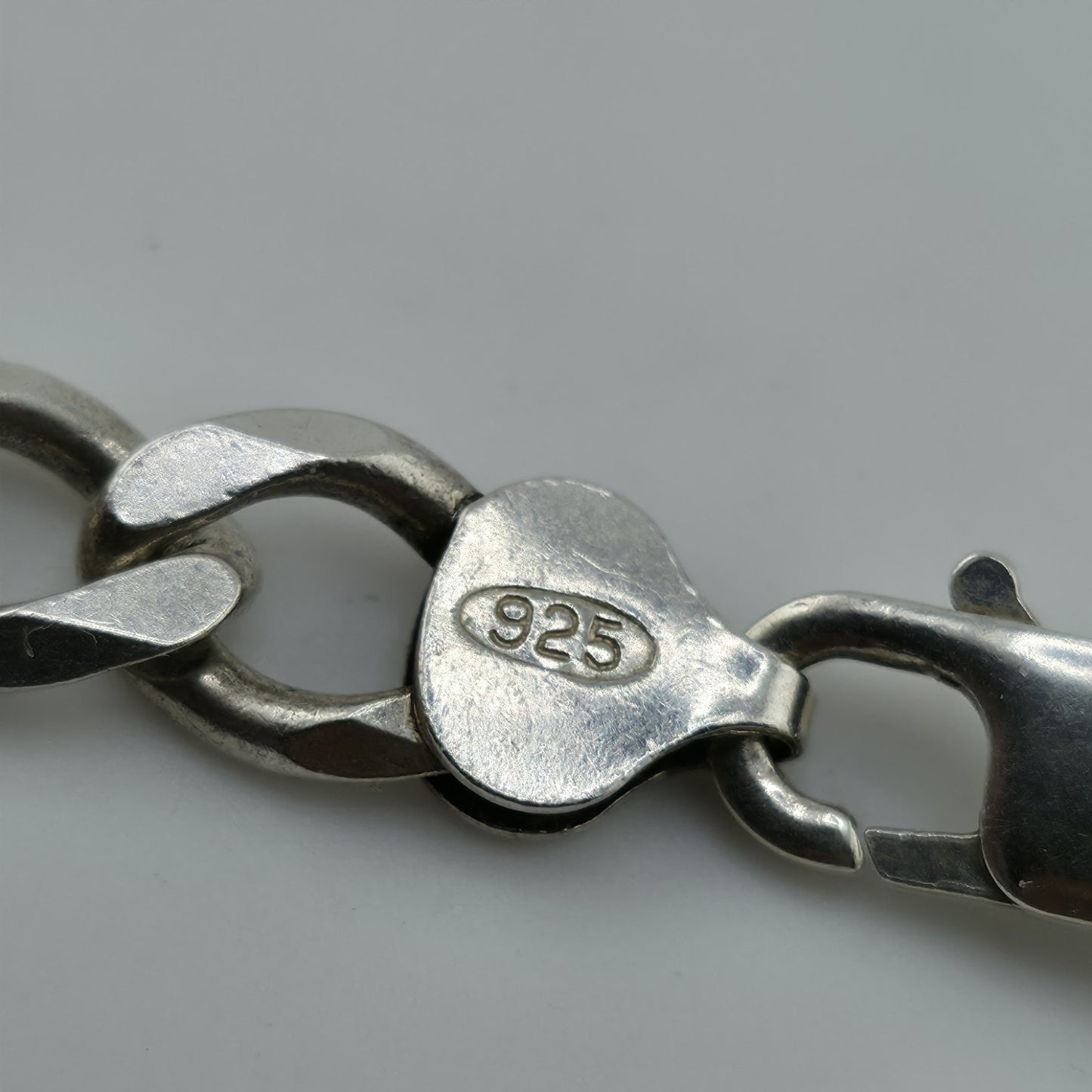 Sterling Silver Figaro Link Chain Necklace 52.9g 26 inches Italy 925 Vintage