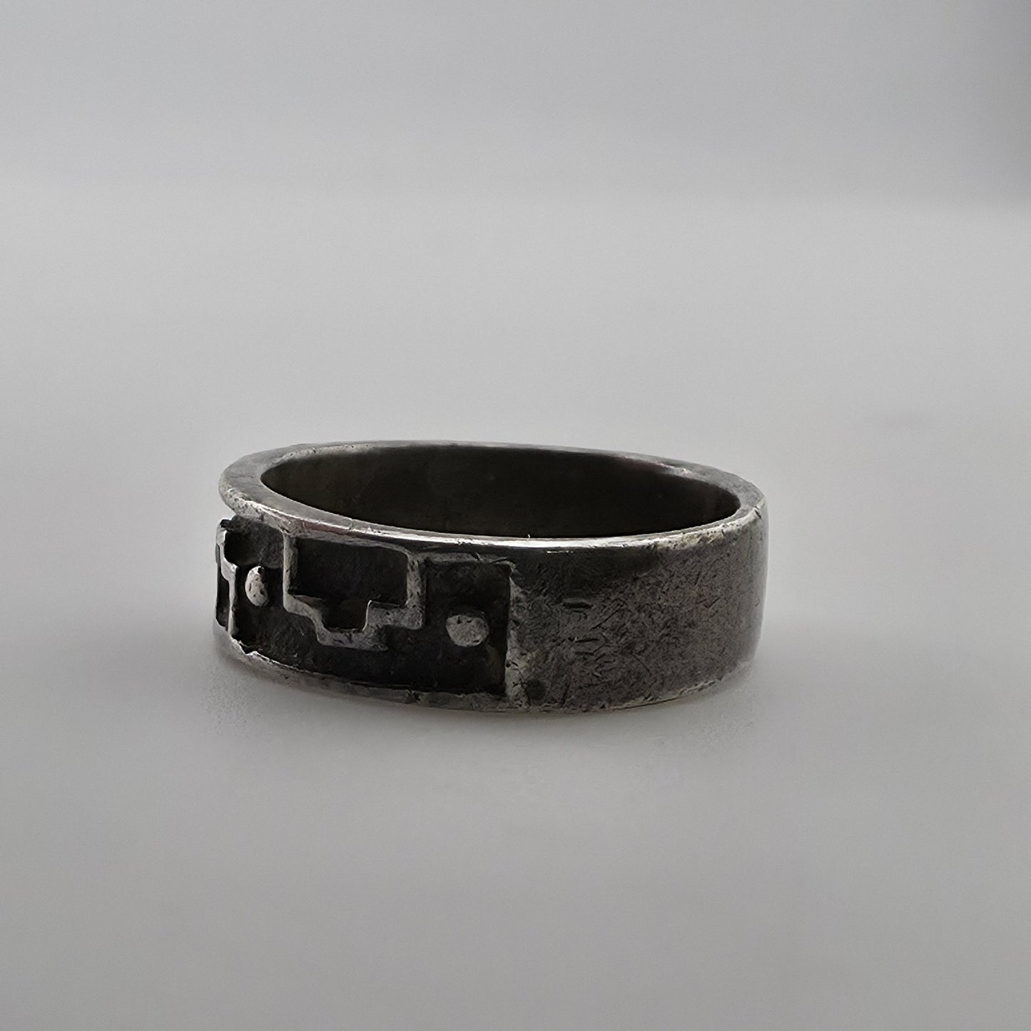 Vintage Sterling Silver Southwestern Band Ring Geometric Pattern Size 5 Jewelry