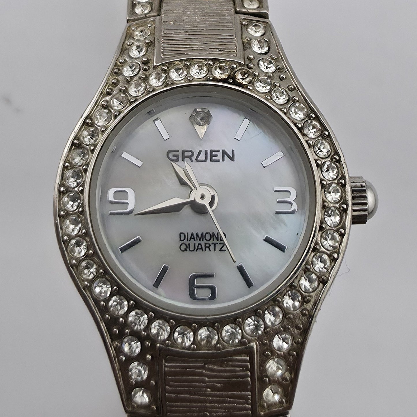 Gruen Diamond Quartz Women’s Watch Rhinestone Bracelet 6" Japan Movement