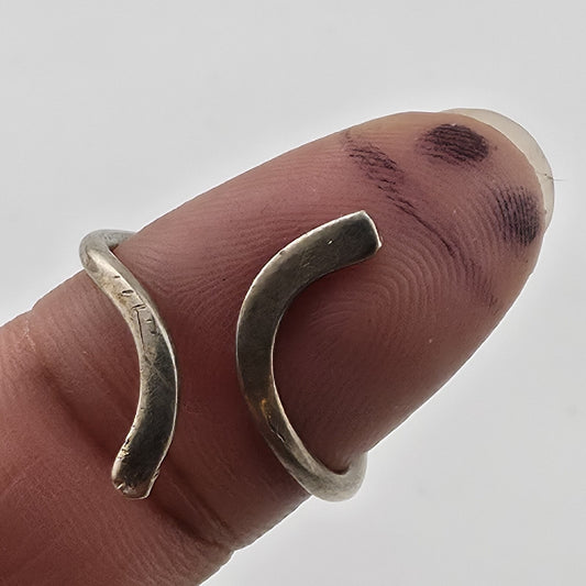 Vintage Sterling Silver Minimalist Open Wrap Ring Size 9 Abstract Modernist Hand
