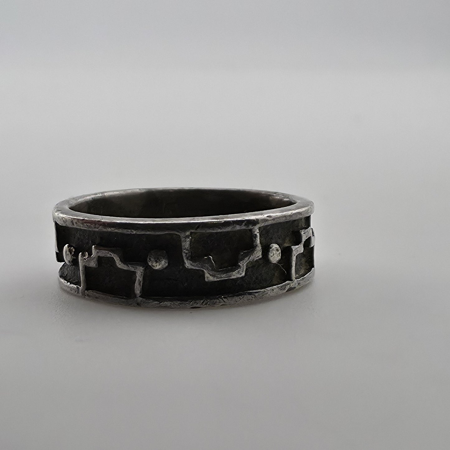 Vintage Sterling Silver Southwestern Band Ring Geometric Pattern Size 5 Jewelry