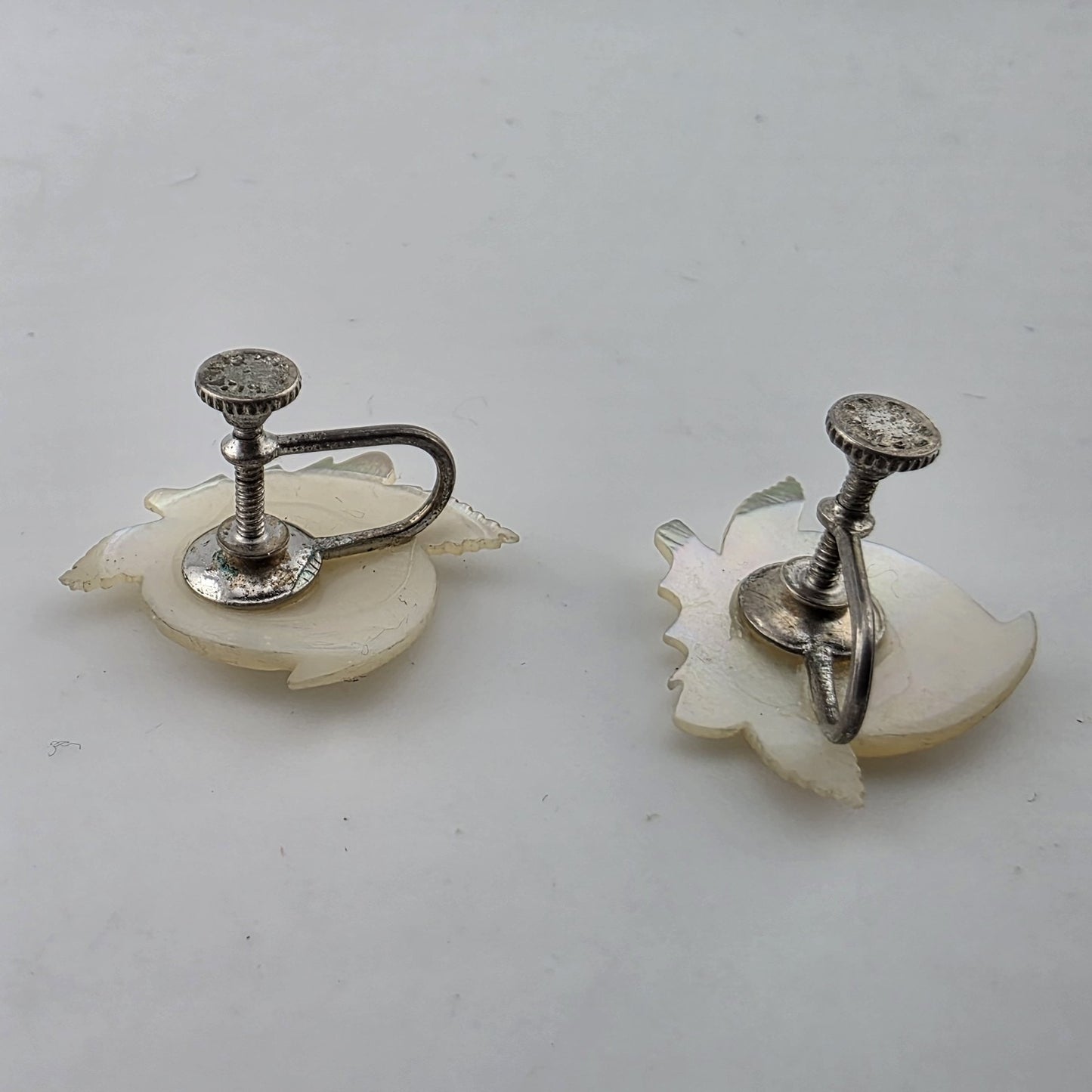 Vintage Sterling Silver Mother Of Pearl Screw Back Earrings Floral Leaf Shell