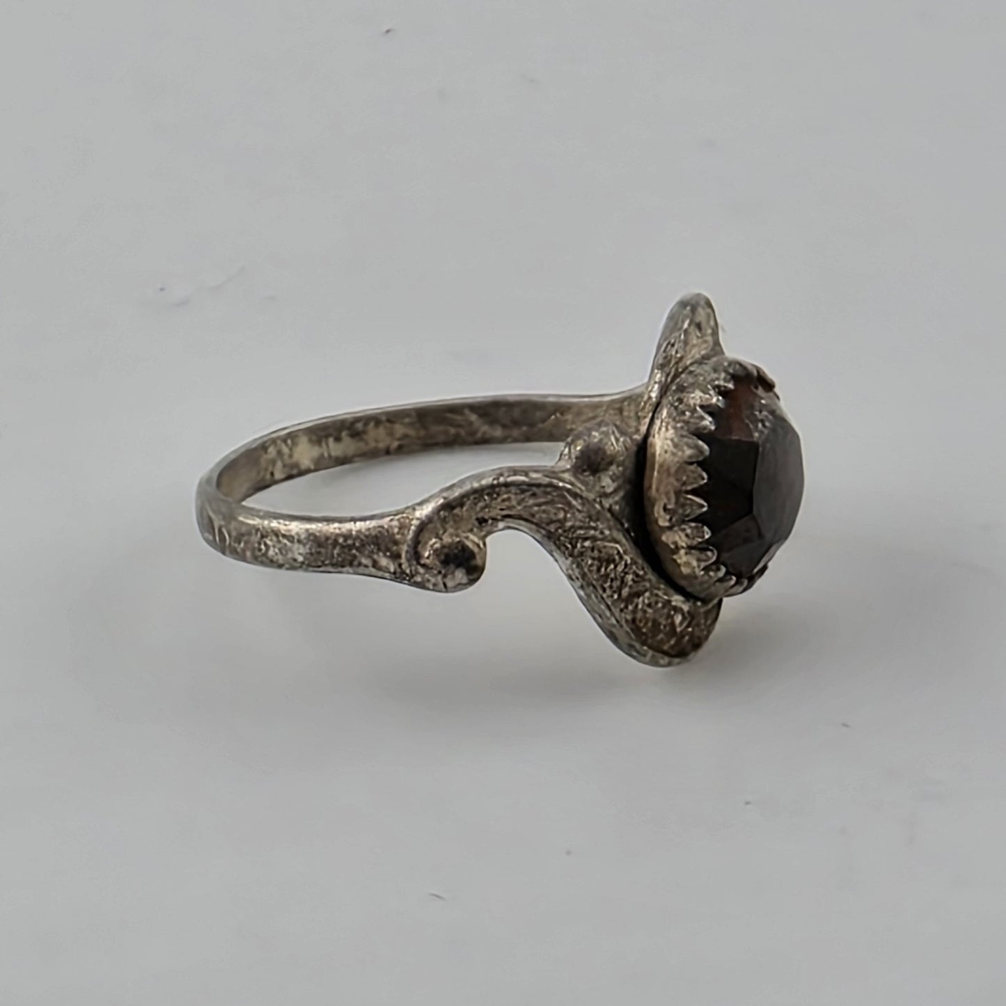 Vintage Bell Trading Post Sterling Silver Black Stone Ring Size 5.5 Mid Century