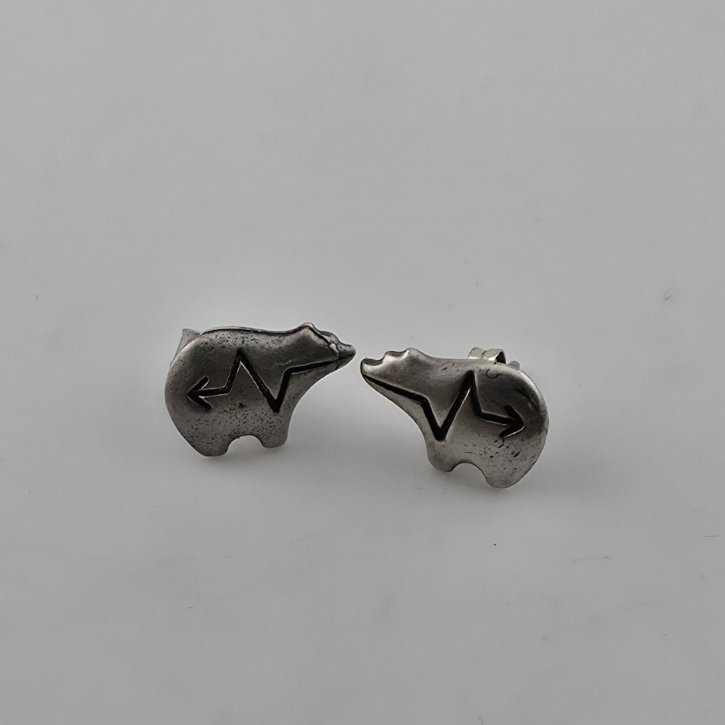 Vintage 925 Sterling Silver Bear Stud Earrings Southwest Native Animal Totem