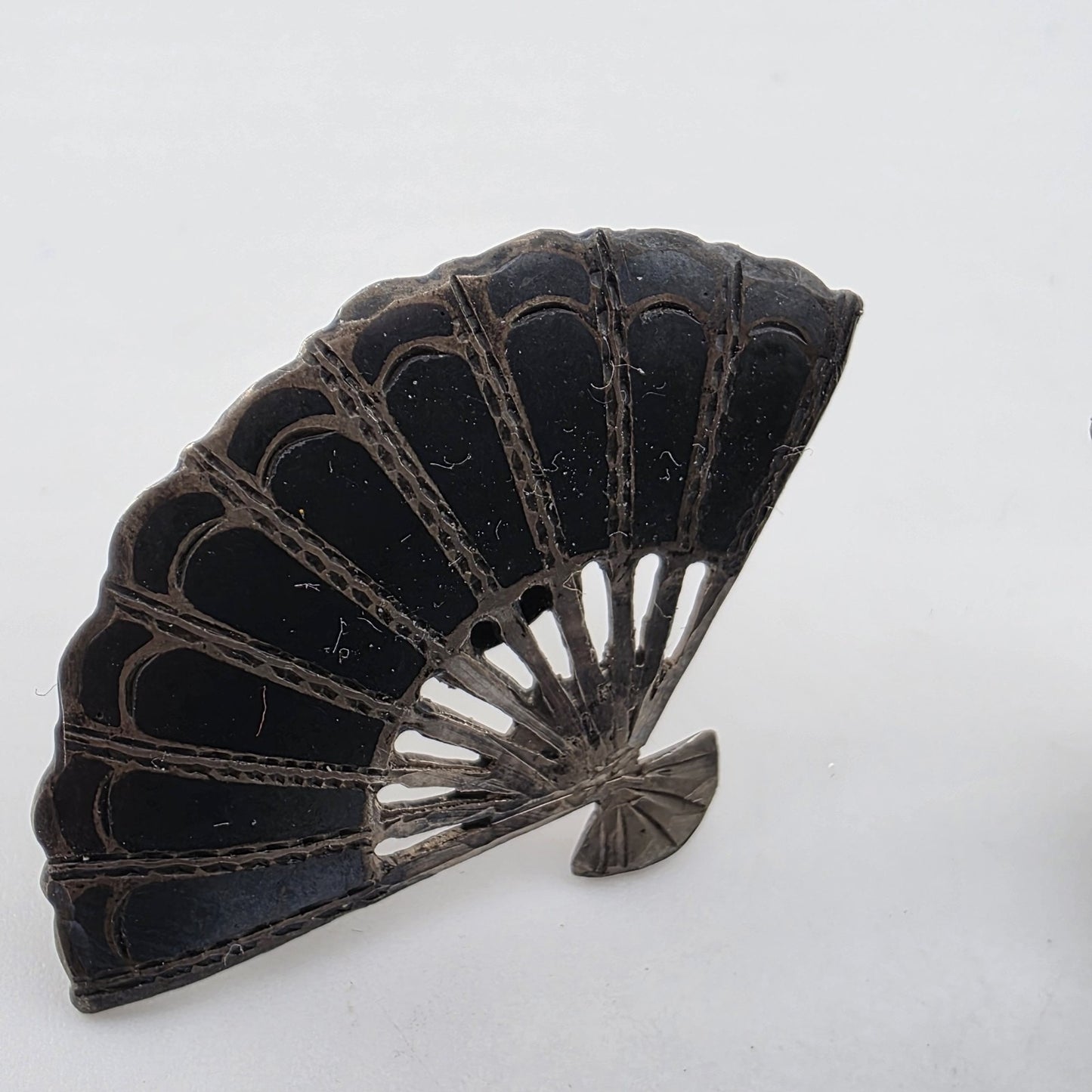 Vintage Siam Sterling Silver Niello Fan Screw Back Earrings Made In Siam Thai