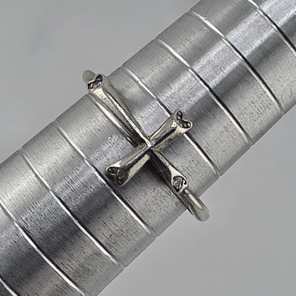 925 Sterling Silver Cross Ring Size 8 Clear Stones Dainty Religious Hearts Band