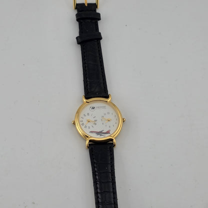 Vintage Northwest Airlines Dual Time Zone Watch Working Gold Tone Black Strap