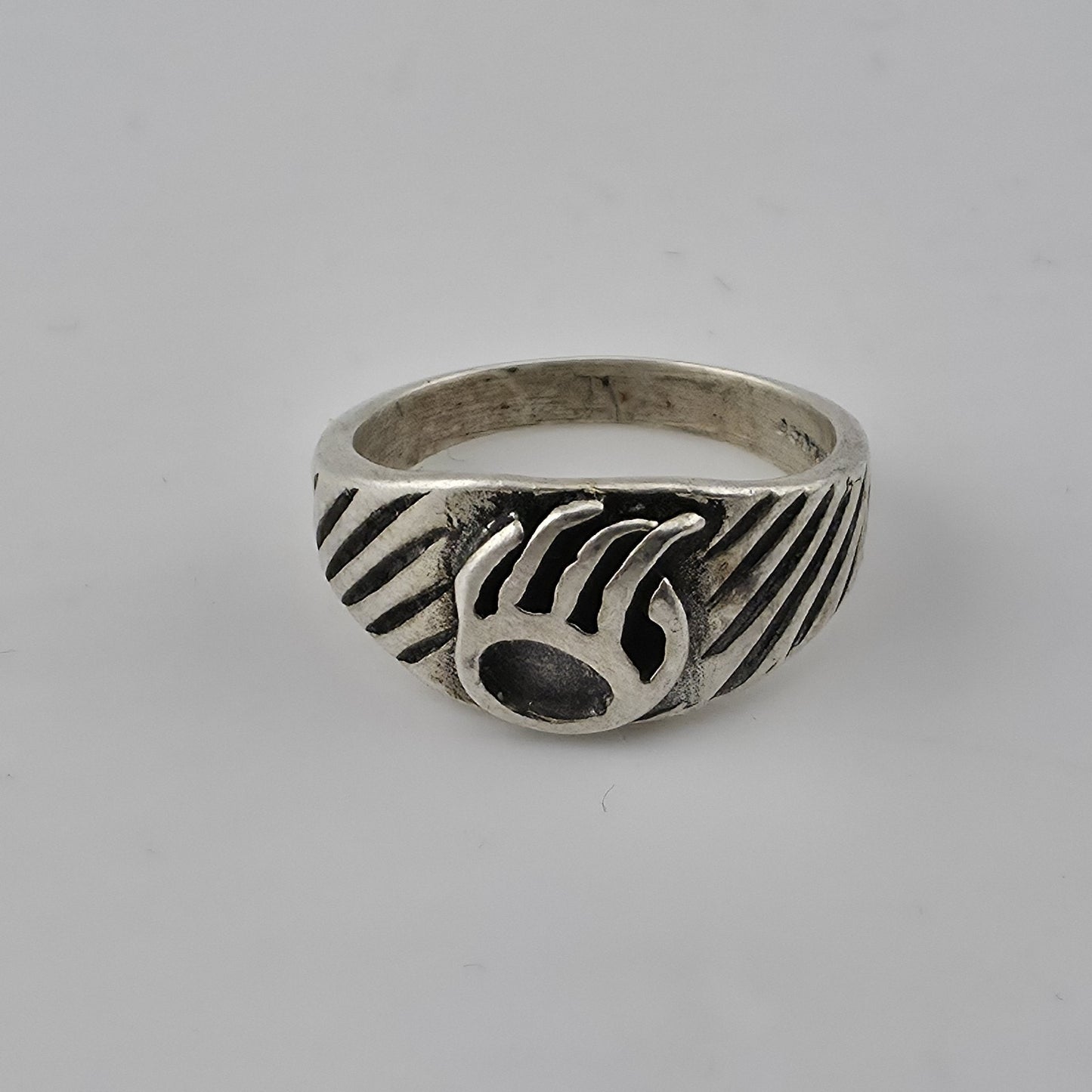 Vintage Sterling Silver Bear Paw Ring 7 Native American Southwestern Mid Centur