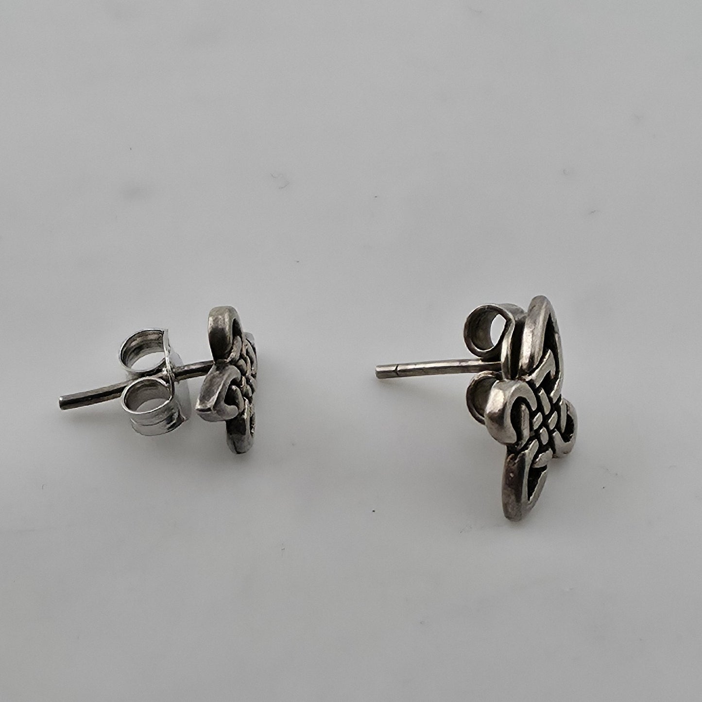 Vintage 925 Sterling Silver Celtic Knot Stud Earrings Irish Openwork PSCO