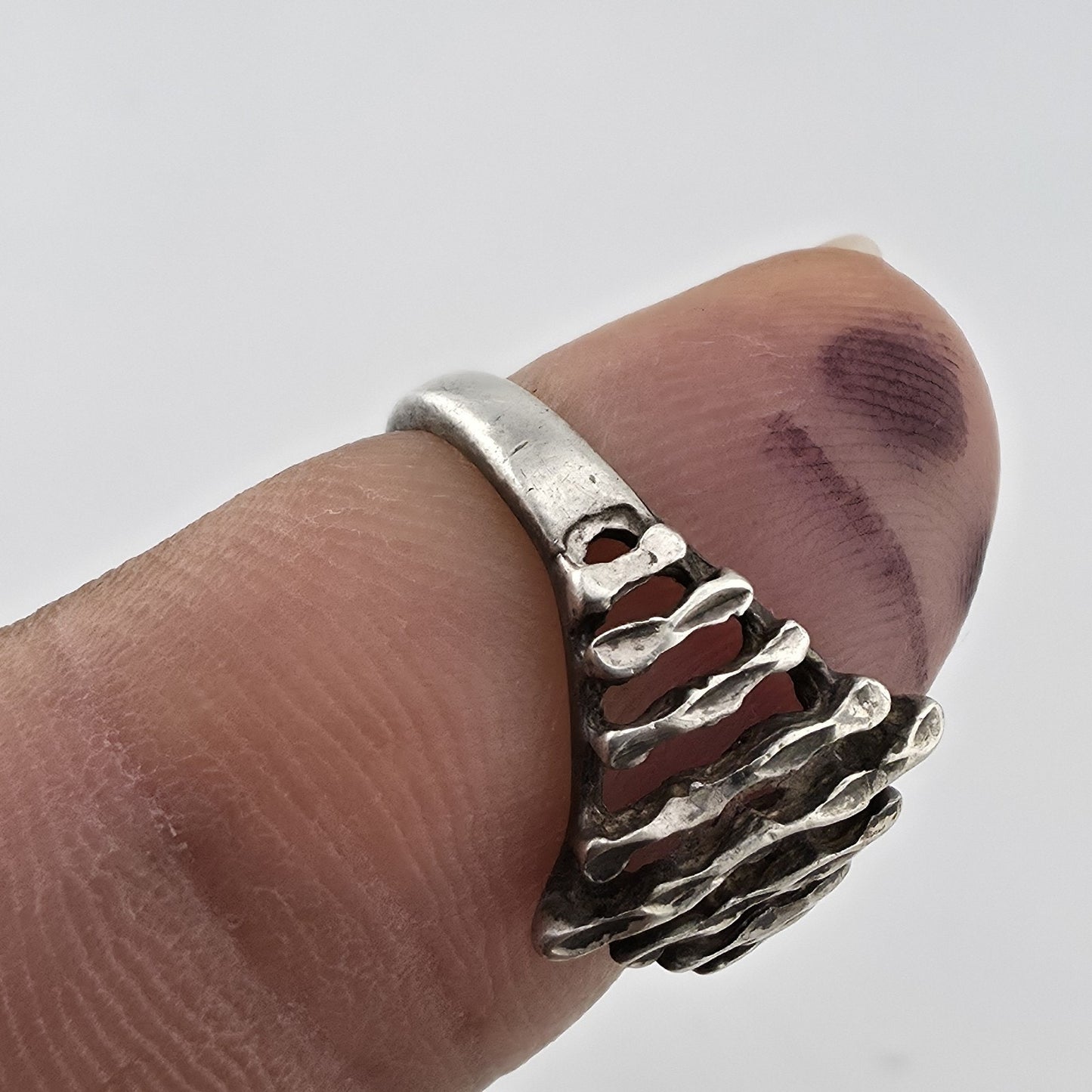 Vintage 925 Sterling Silver Modernist Openwork Ring Size 5.5 Patina
