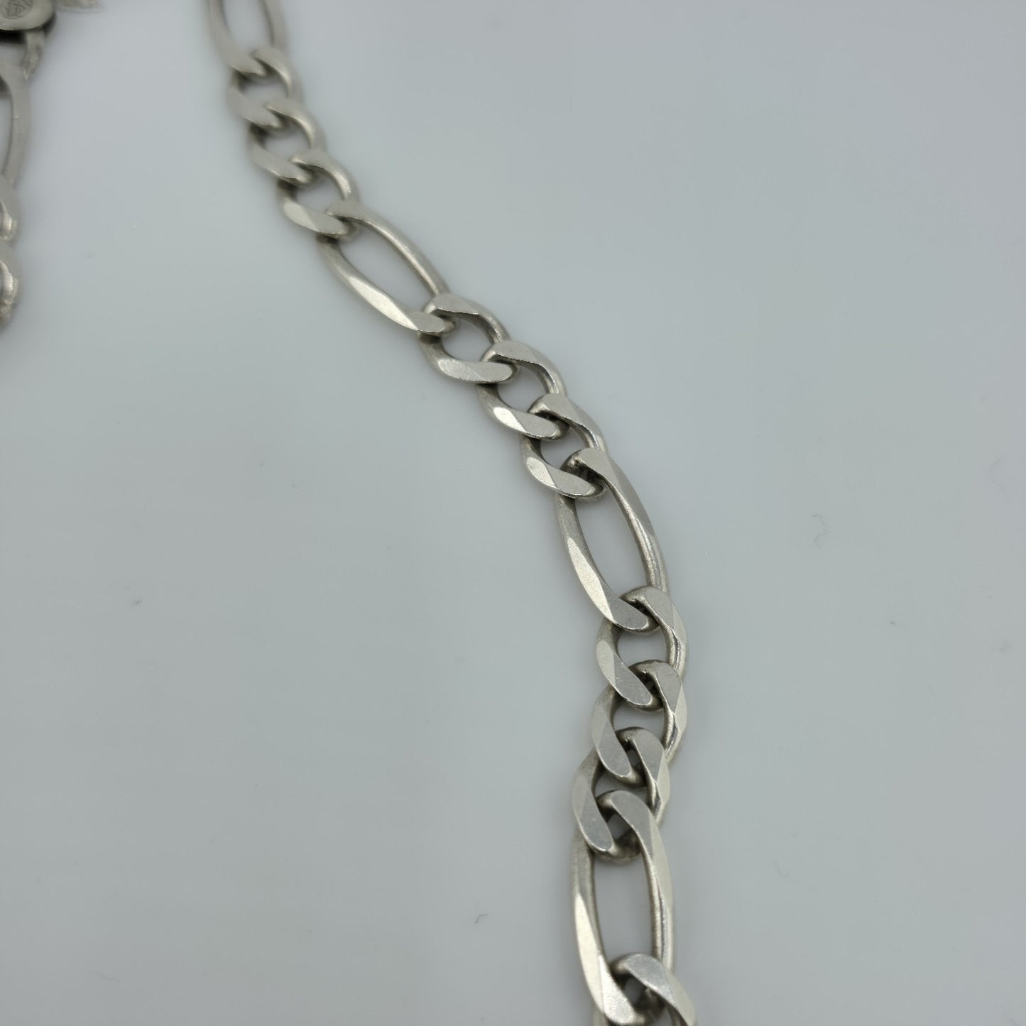 Sterling Silver Figaro Link Chain Necklace 52.9g 26 inches Italy 925 Vintage