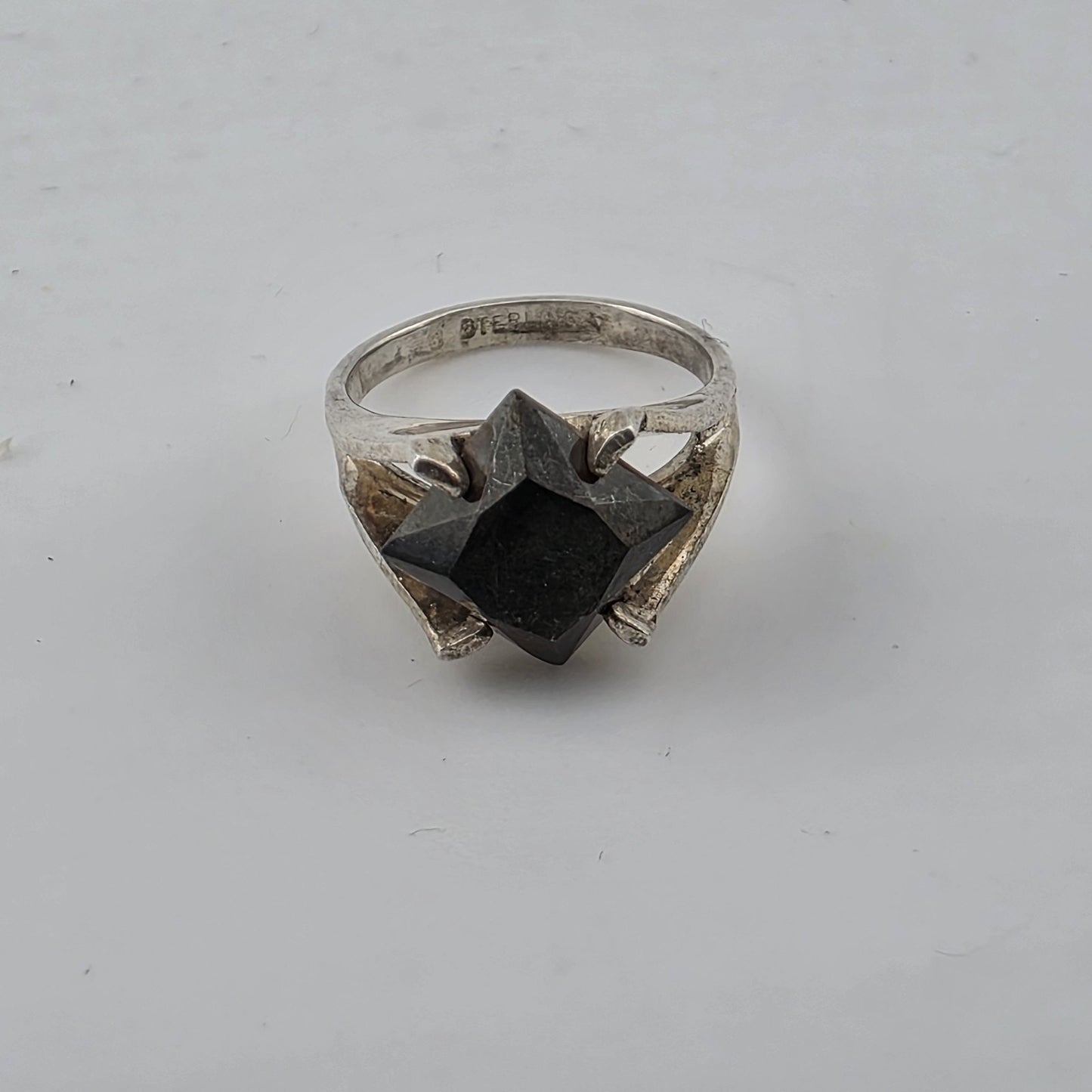 Vintage Sterling Silver Garnet Ring Size 3.5 Mid Century Modernist Geometric