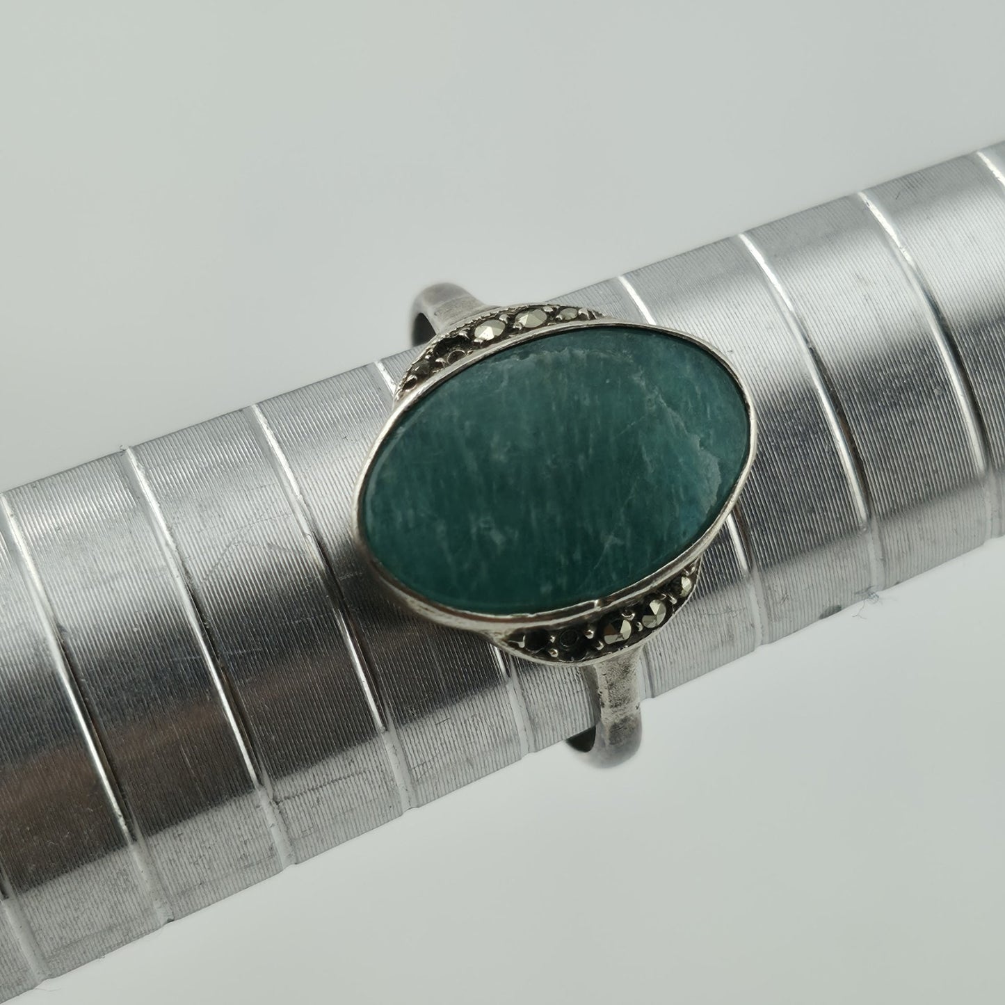 Birks Sterling Silver Green Stone Ring Size 6.5 Vintage