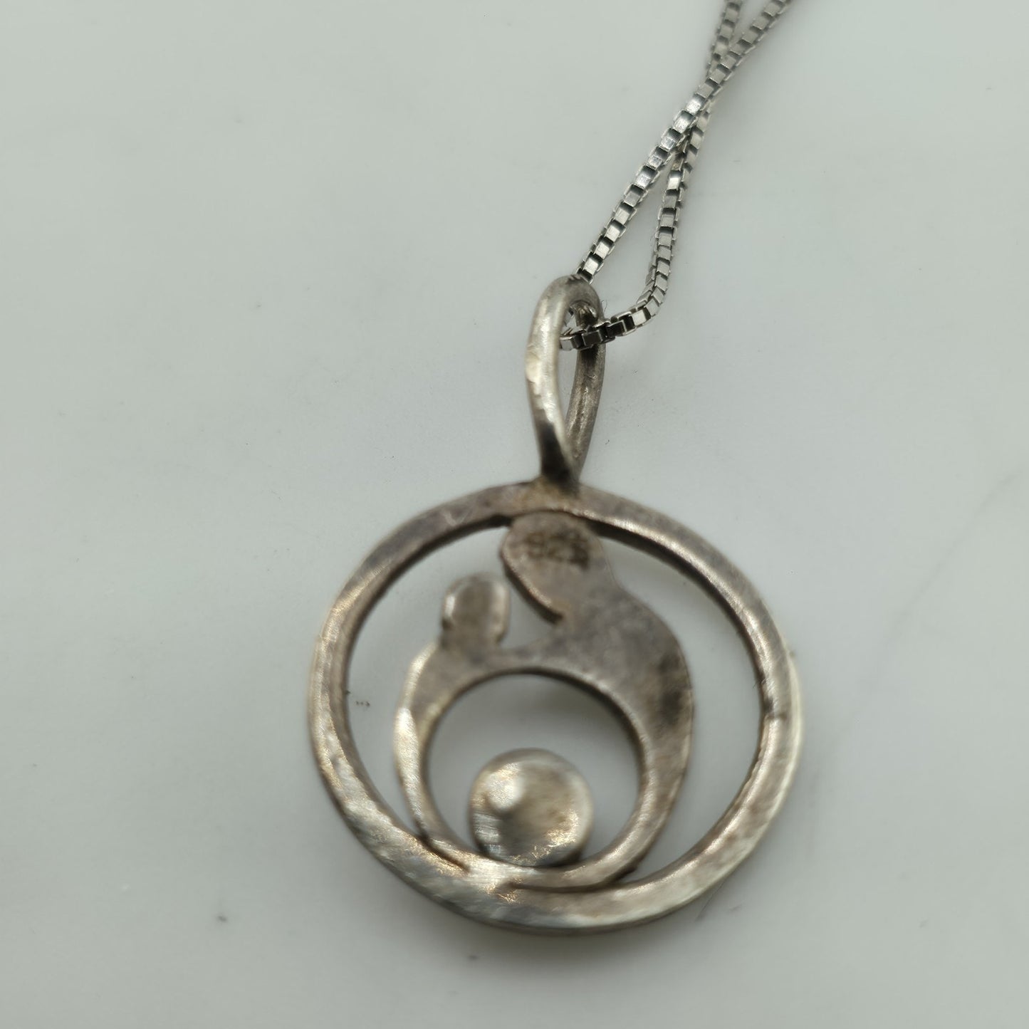 Sterling Silver 925 Mother & Child Pendant Necklace Pearl Charm 20in