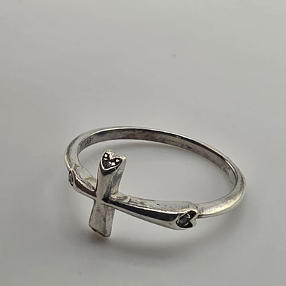 925 Sterling Silver Cross Ring Size 8 Clear Stones Dainty Religious Hearts Band