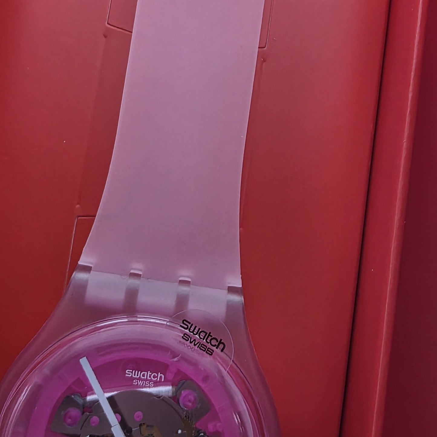 Rare Swatch Swiss PINKMAZING New Gents PINK SKELETON DIAL Silicone Strap 41MM