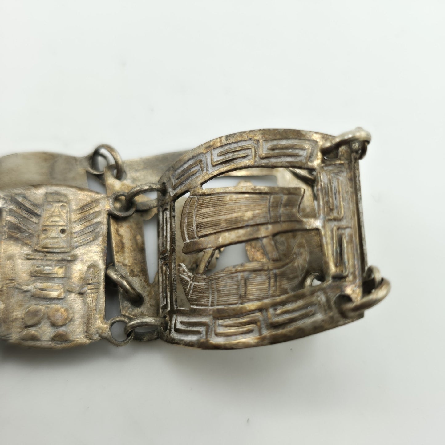 Vintage Sterling Peruvian Story Panel Link Bracelet Cultural Motif Design 15.5g