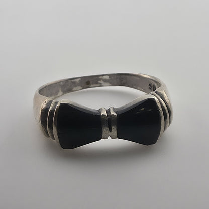 Vintage Sterling Silver Black Onyx Bow Tie Ring Size 7 Southwestern Style Cute