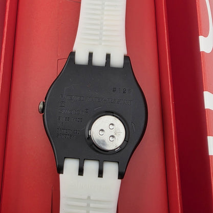 Swatch Originals WINDY BUNNY BEAST Anime Silicone Watch 41mm SUOZ112 New