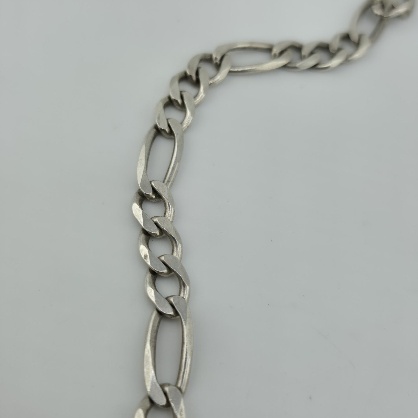 Sterling Silver Figaro Link Chain Necklace 52.9g 26 inches Italy 925 Vintage