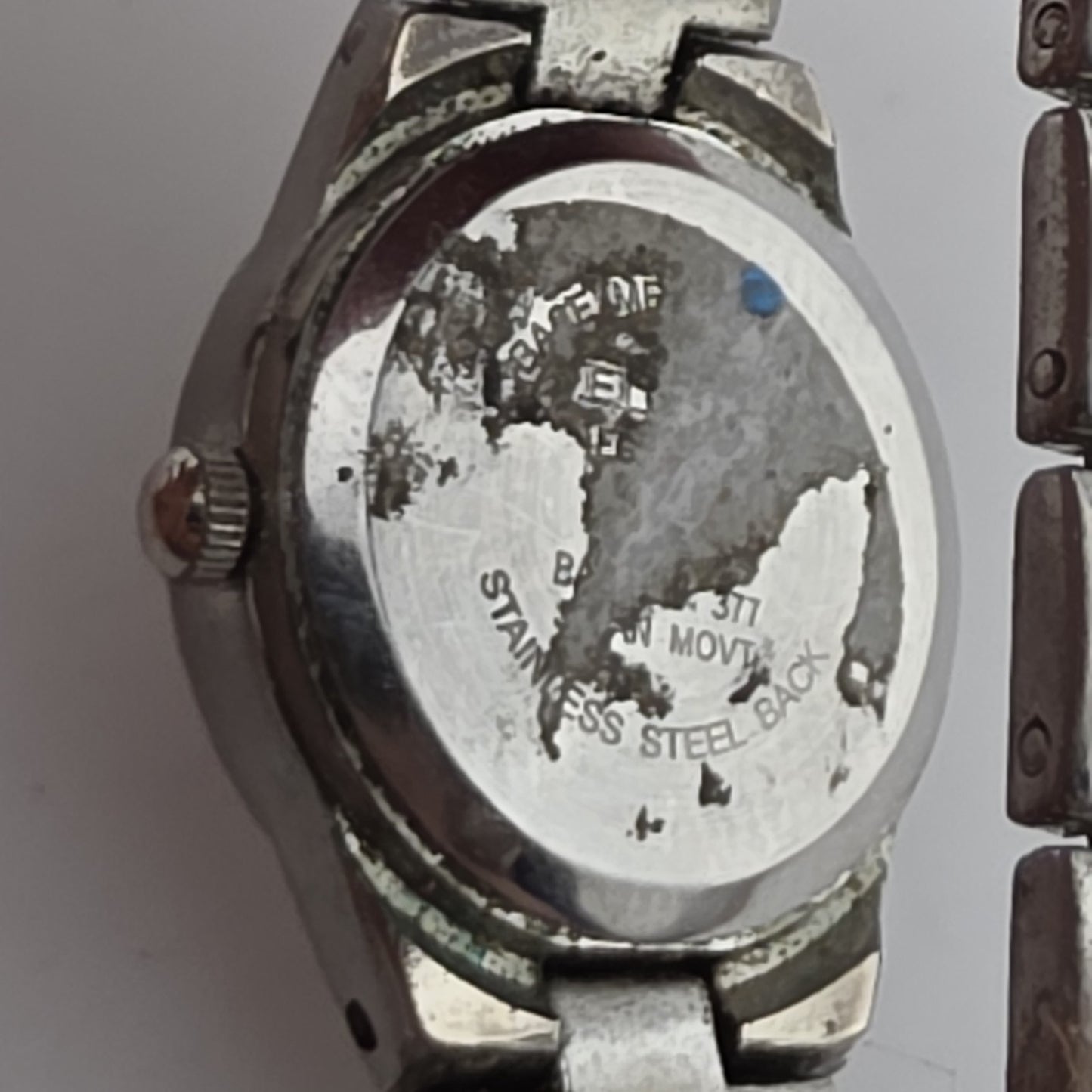 Vintage Elgin Ladies Quartz Watch Crystal Bezel Two Tone Bracelet Runs Read