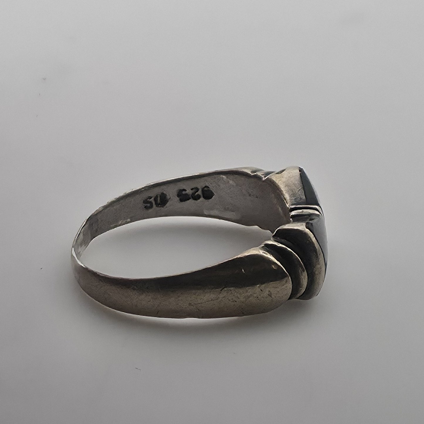 Vintage Sterling Silver Black Onyx Bow Tie Ring Size 7 Southwestern Style Cute