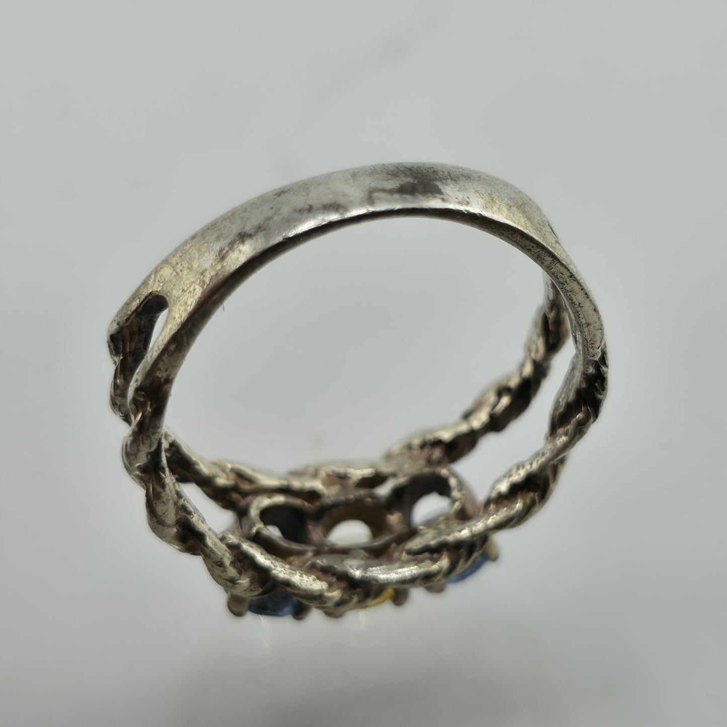 Vintage Sterling Silver Three Stone Ring Size 6.25Mother Grandmother Rope Ring