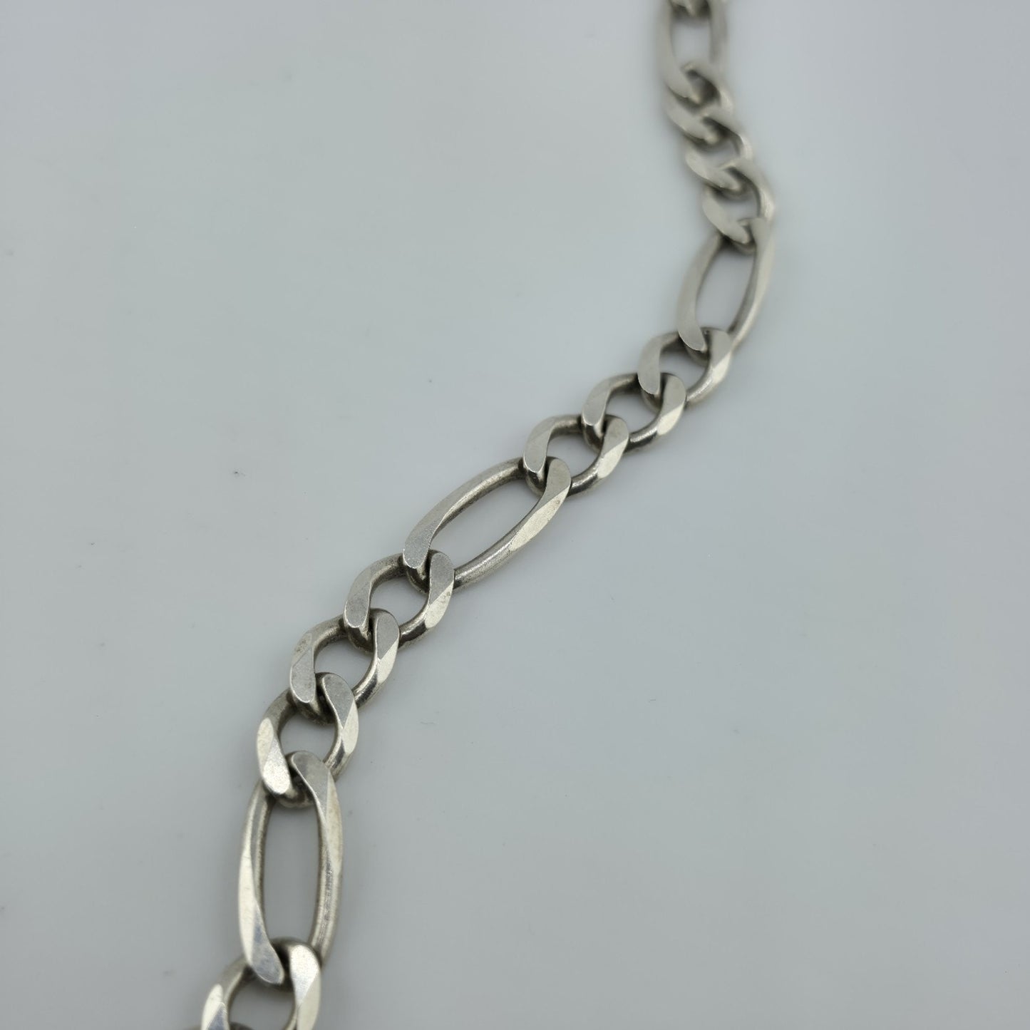 Sterling Silver Figaro Link Chain Necklace 52.9g 26 inches Italy 925 Vintage