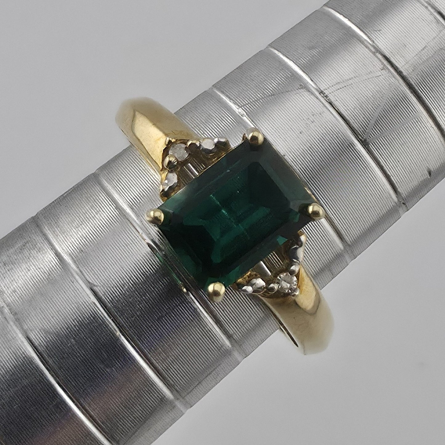 14K Yellow Gold Lab Emerald Ring Diamond Accents Size 6.75 Jewelry