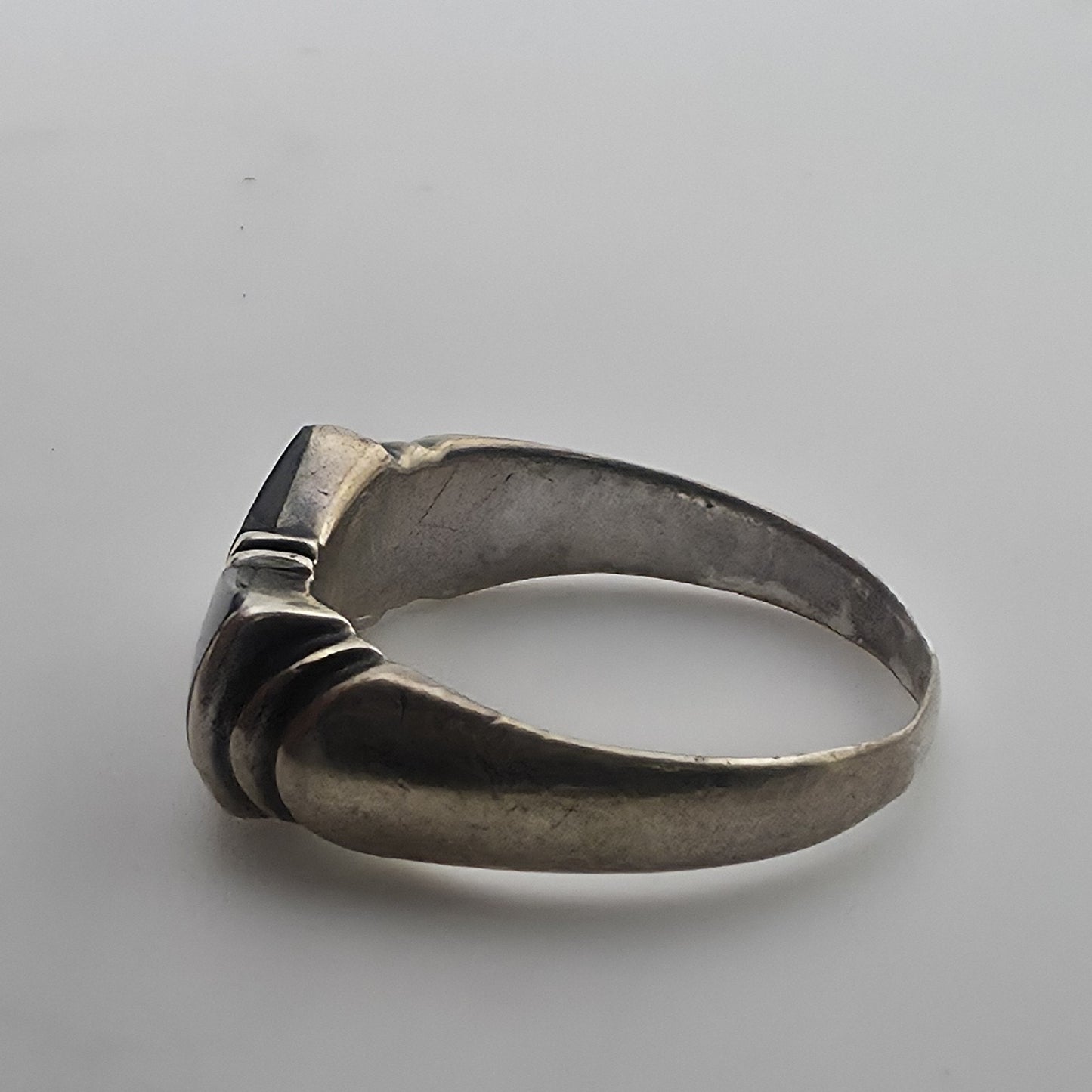 Vintage Sterling Silver Black Onyx Bow Tie Ring Size 7 Southwestern Style Cute