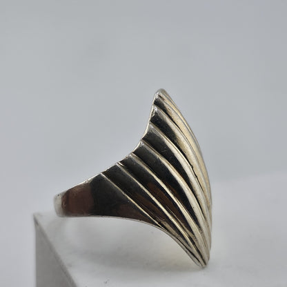 Sterling Silver Size 9 Modern Ribbed Fan Statement Ring 925 Mcm