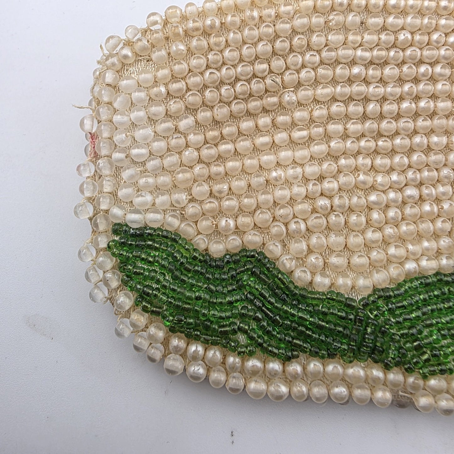 Vintage Faux Pearl Beaded Coin Purse Paris eiffel tower 1950s Bag Clutch 4x3