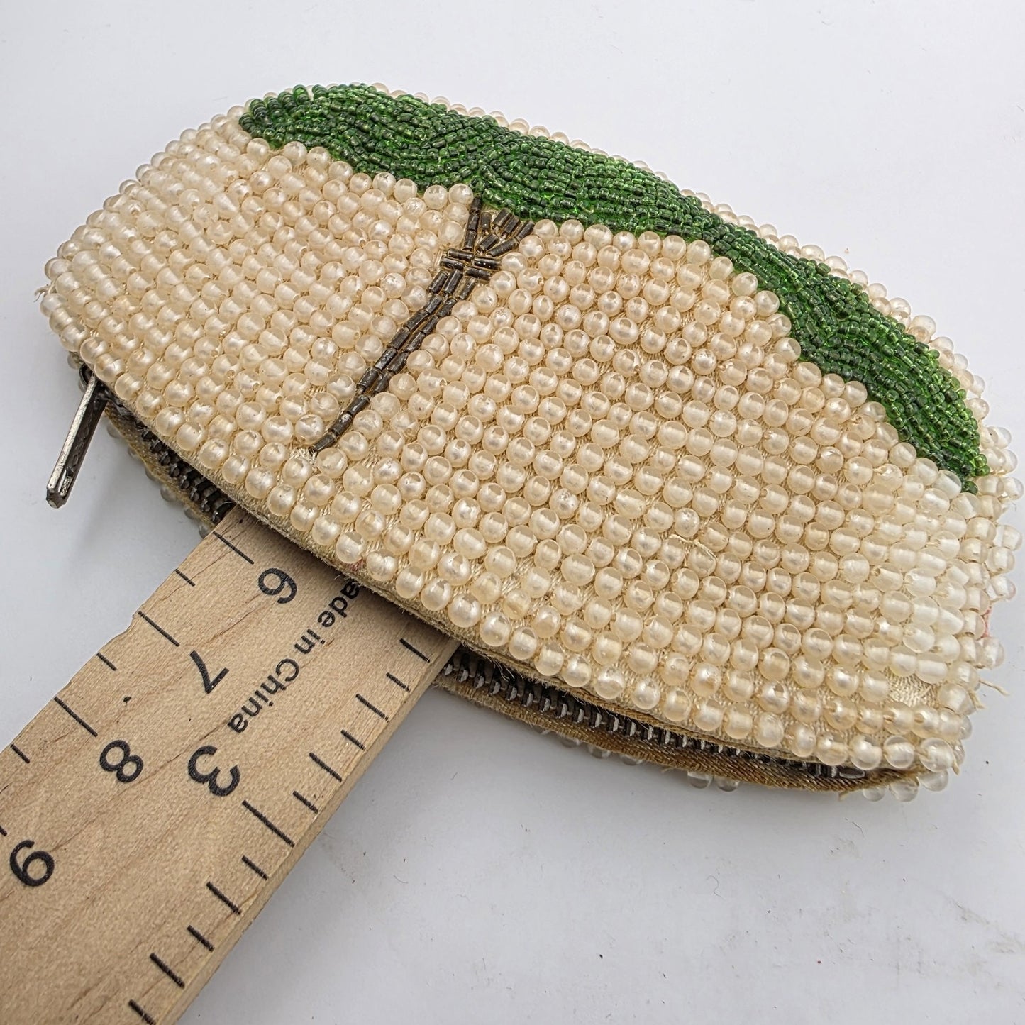 Vintage Faux Pearl Beaded Coin Purse Paris eiffel tower 1950s Bag Clutch 4x3