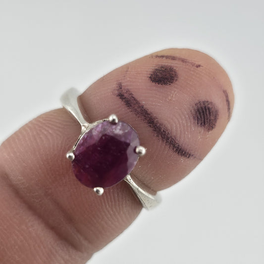 Sterling Silver 925 Ruby Red Lab Created Stone Ring Oval Solitaire Sz 6 Vintage