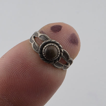 Vintage Native American Sterling Silver Witch Stone Ring Size 2.5 Petite Pendant