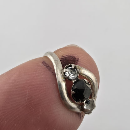 Vintage Sterling Silver Black Stone Pinky Ring Petite Size 2.5 Mid Century Retro