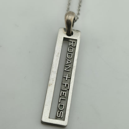 Rodan + Fields Sterling Silver Bar Pendant Necklace 925 16” 3.9g