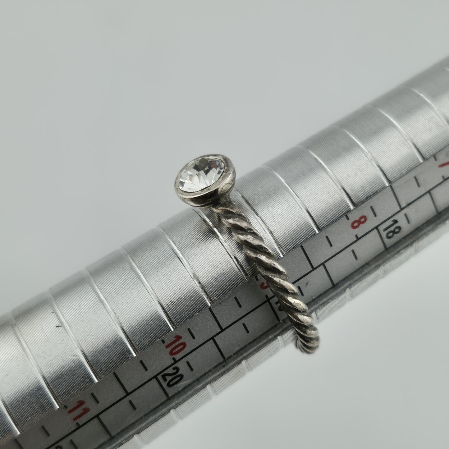 sterling Silver Art Deco rope Ring Bezel Set Rhinestone Stackable Minimalist 9