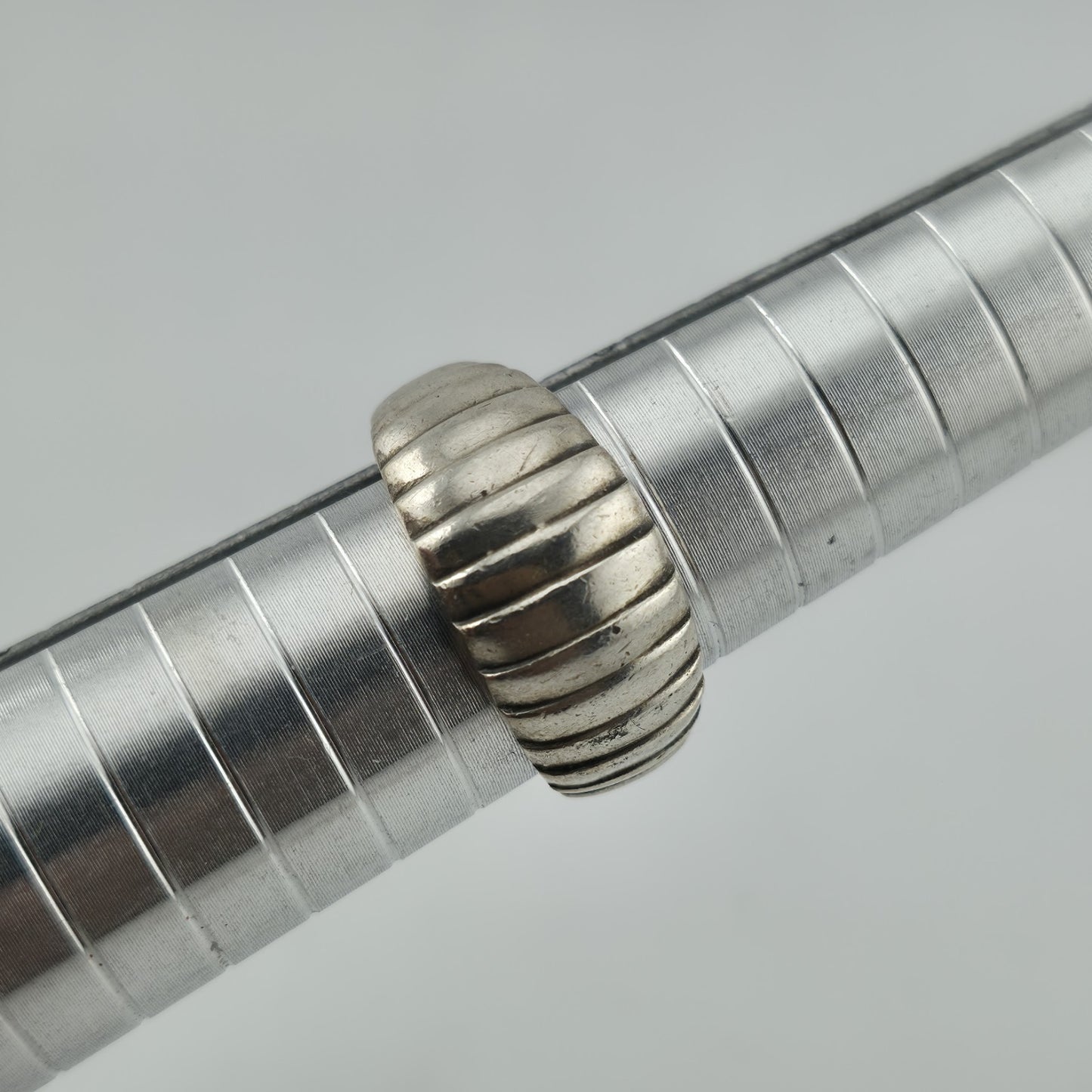 Cellini Ring Sterling Silver Domed Lines Ribbed 925 Size 7.75 Band Ring Vintage