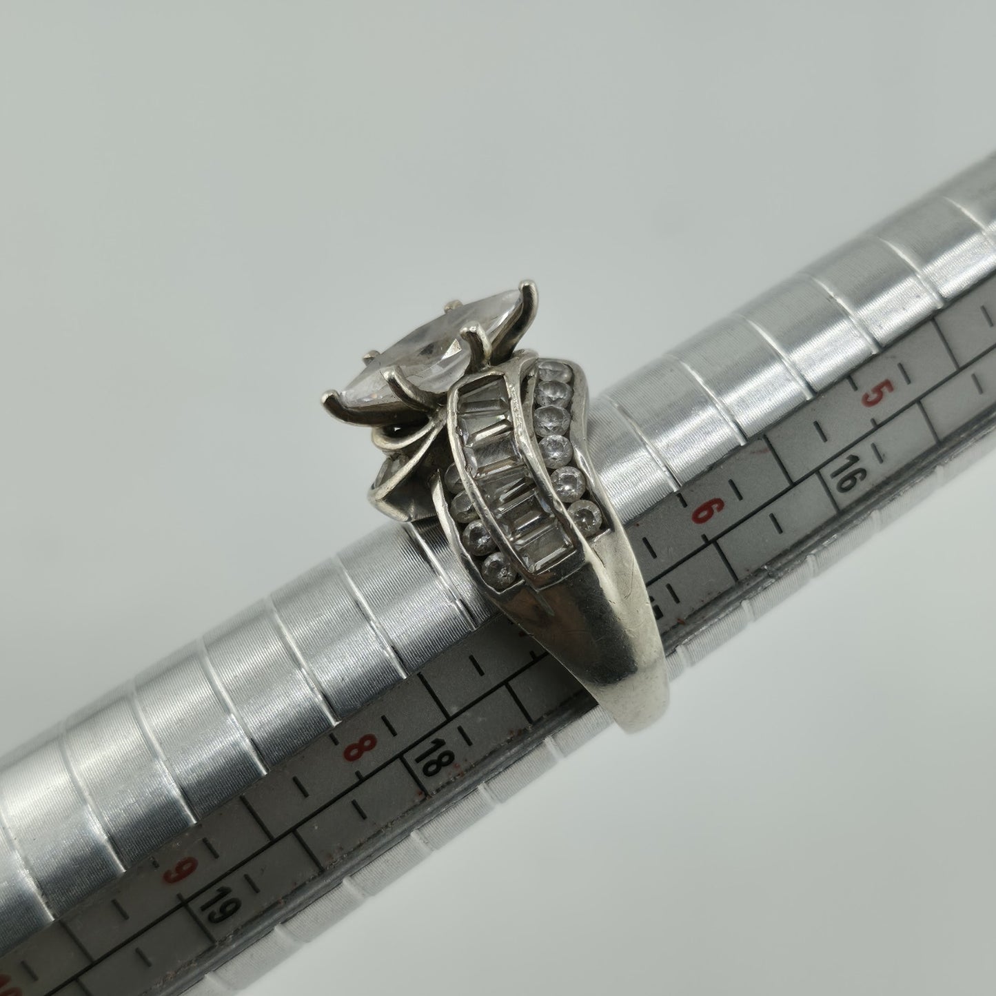 Sterling Silver Ring Marquise Clear Stone Baguette Design Size 6.75 Vintage 925